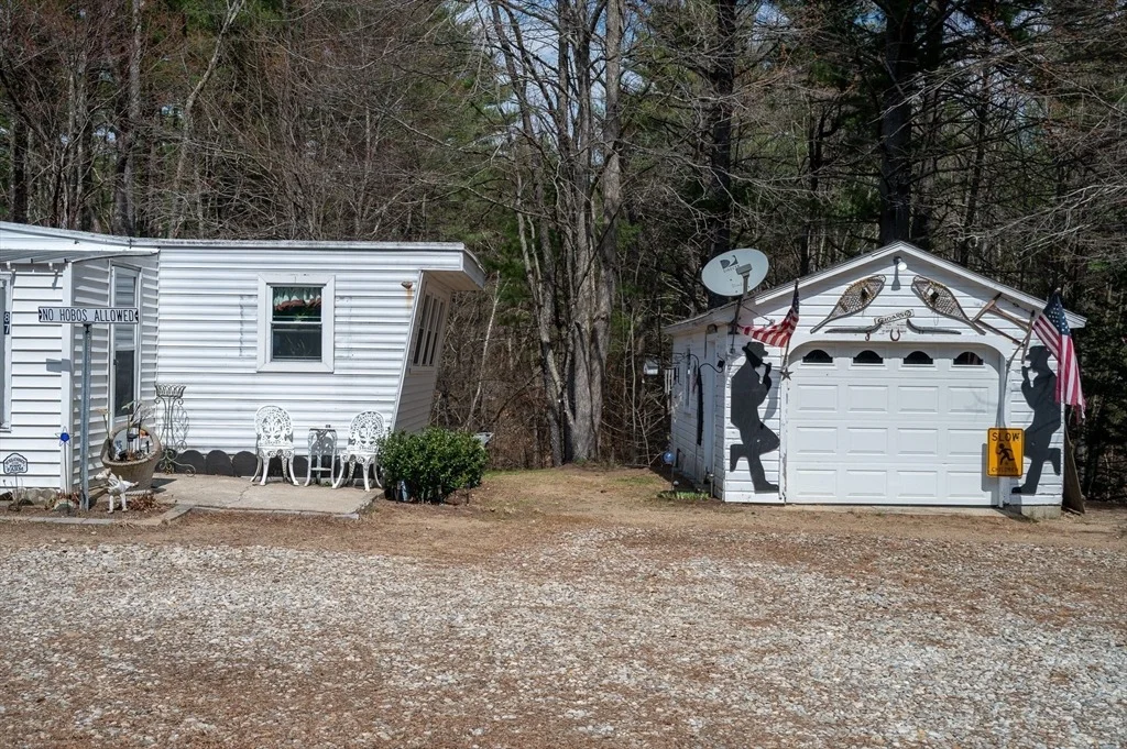Photo of 87 Turnpike Road