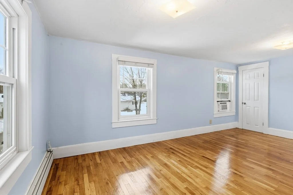 Photo of 21 Gates Ave