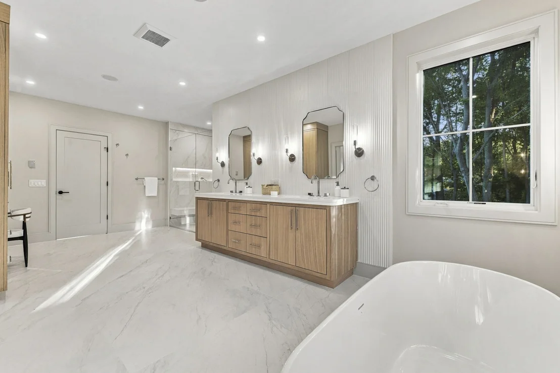 Photo of 125 Allen Ave