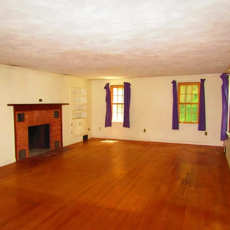 Photo of 144 West Street