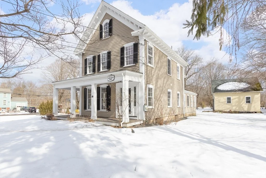Photo of 18 Pleasant Street (South)