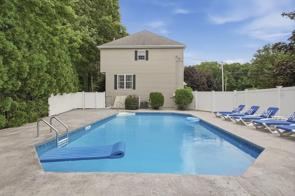 Photo of 4 Frank Drive
