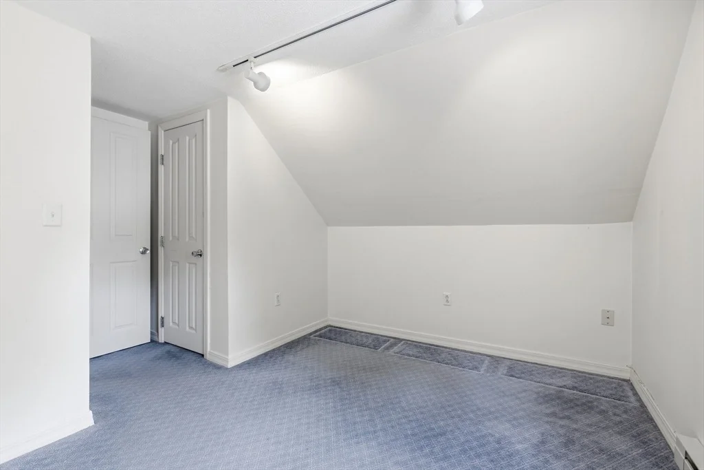 Photo of 12 Hemlock Road