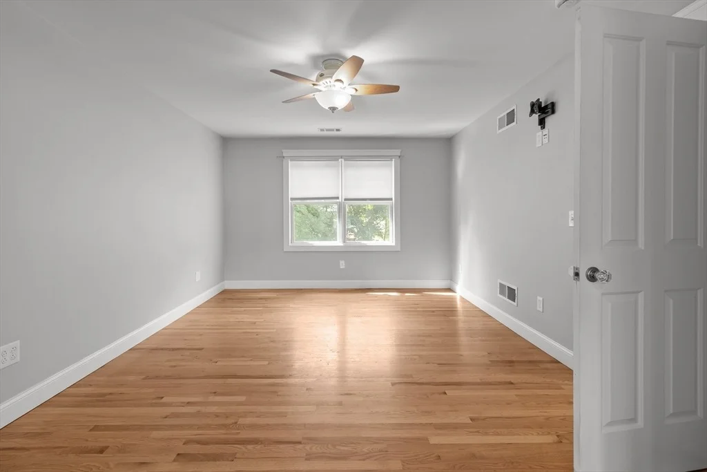 Photo of 139 Durfee