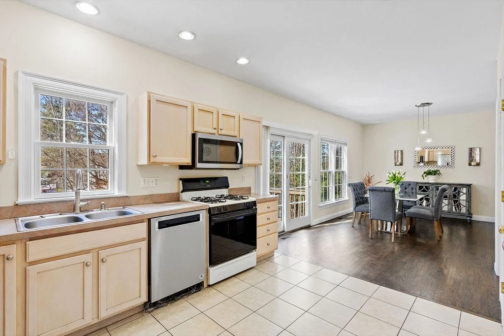 Photo of Unit 51 at 51 Knowlton Circle