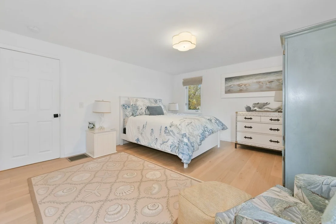 Photo of 7 Oxford Dr