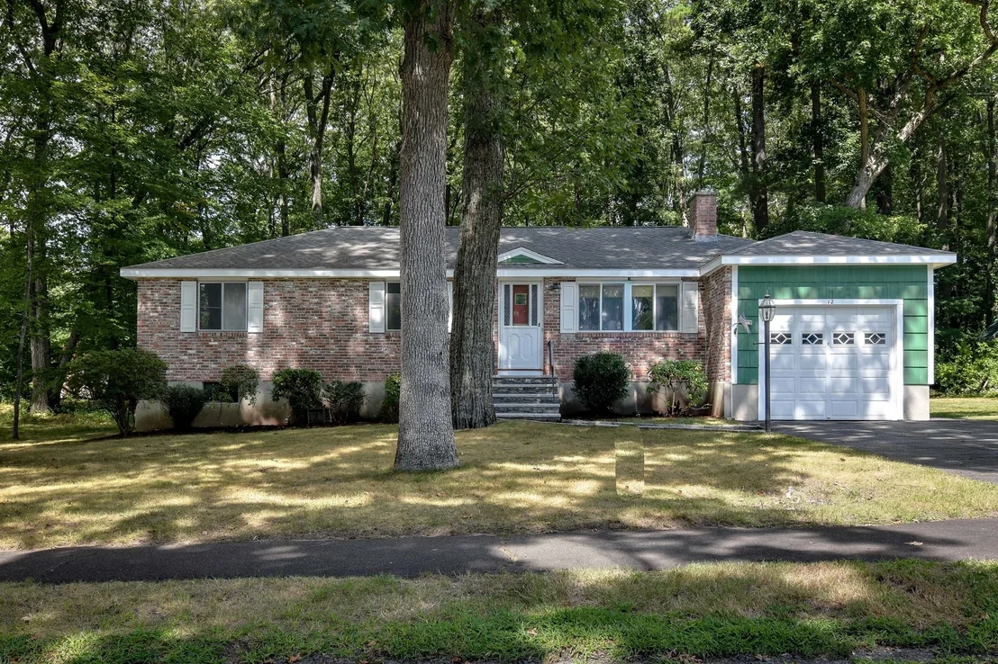 Photo of 12 Claudette Circle