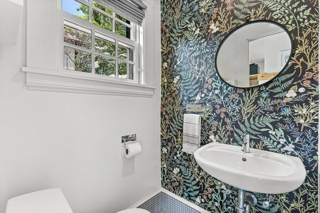 Photo of 9 Lakeview Terrace