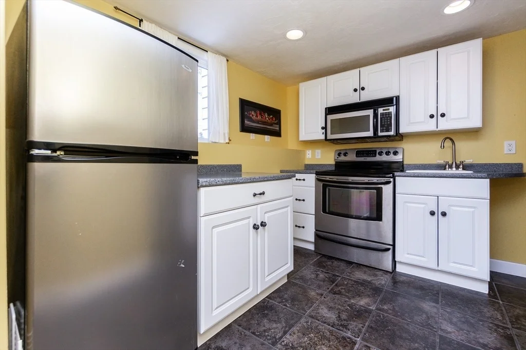 Photo of 153 Franklin St