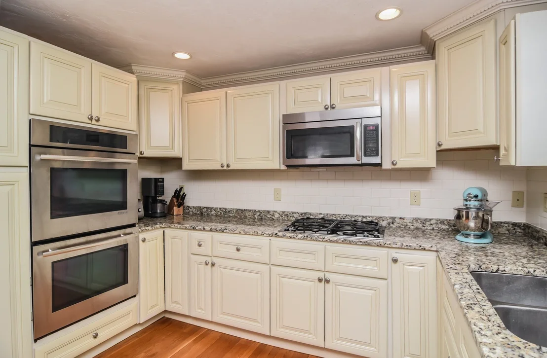 Photo of 184 Elm St