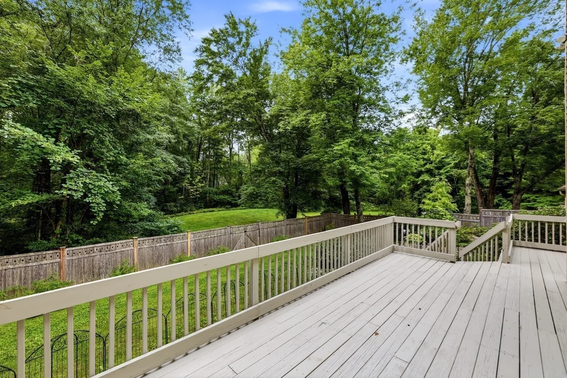 Photo of 16 Birch Ln