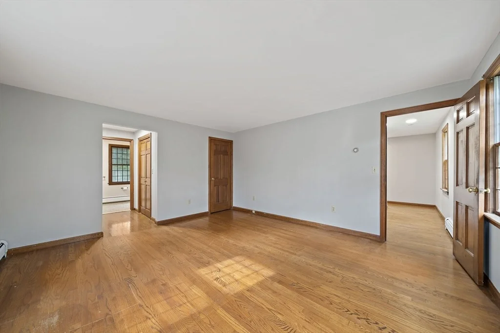 Photo of 70 Joyce Anne Rd