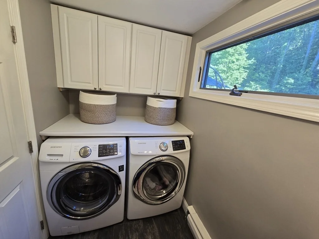 Photo of 8 Park Ln