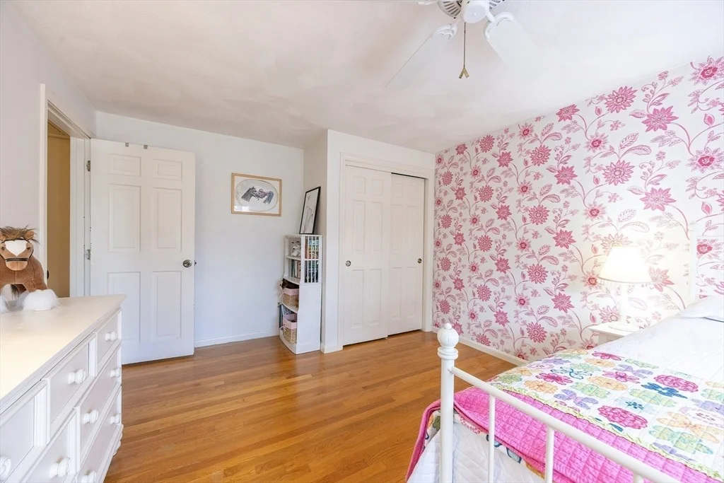 Photo of 11 Garry Dr