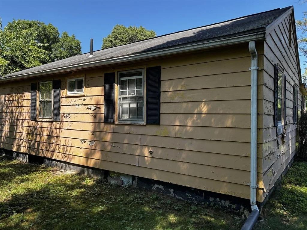 Photo of 48 Beckwith Ave