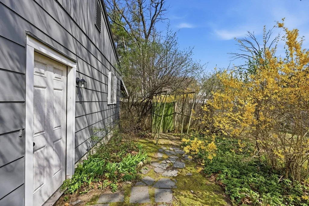 Photo of 135 Pine Acre Road