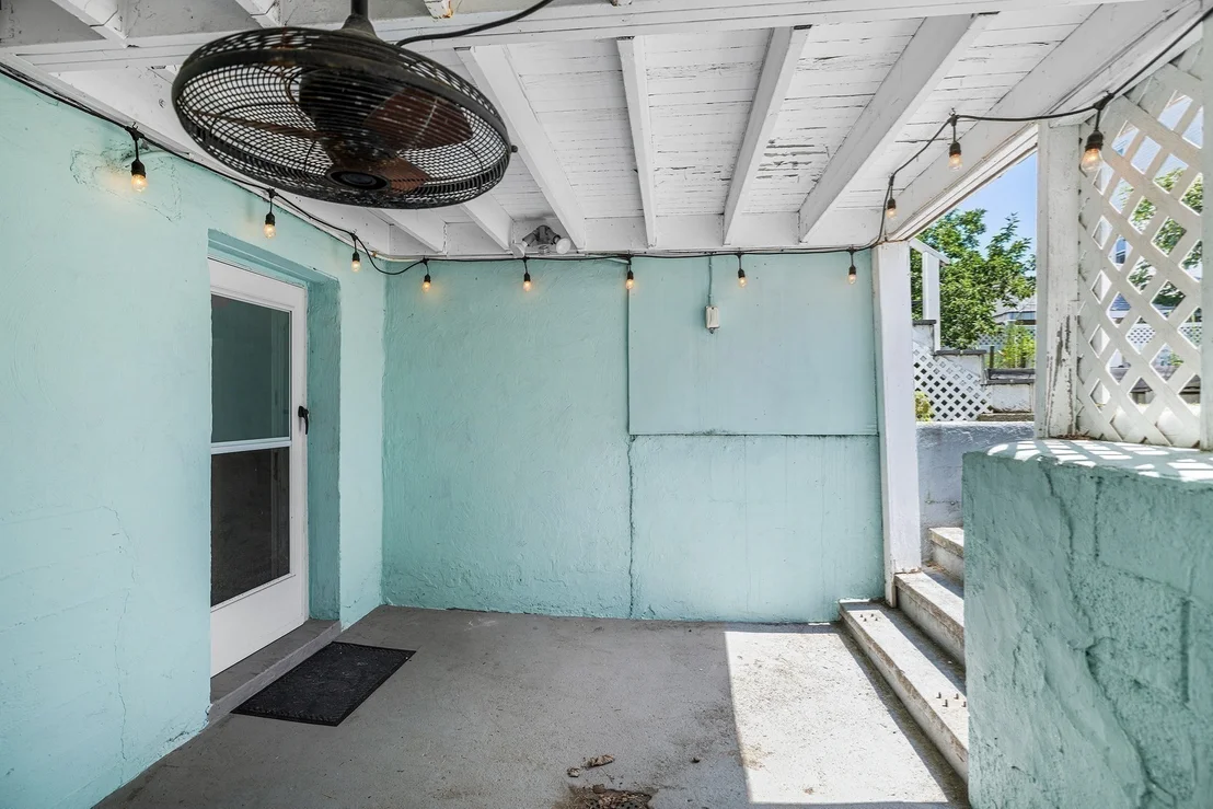 Photo of 43 Dolphin Ave
