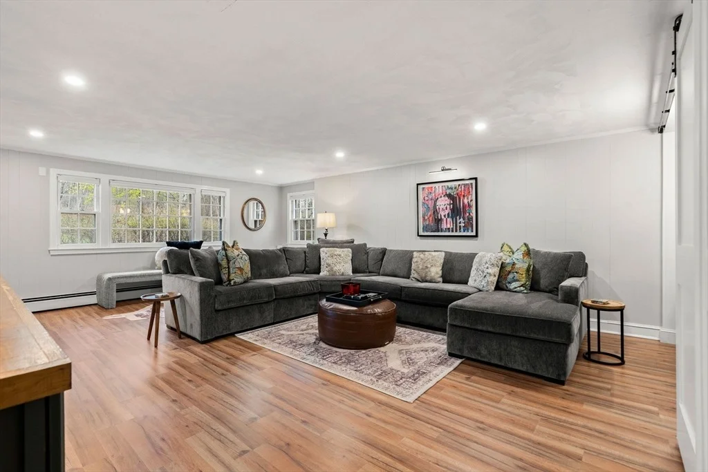 Photo of 92 Moffatt Rd