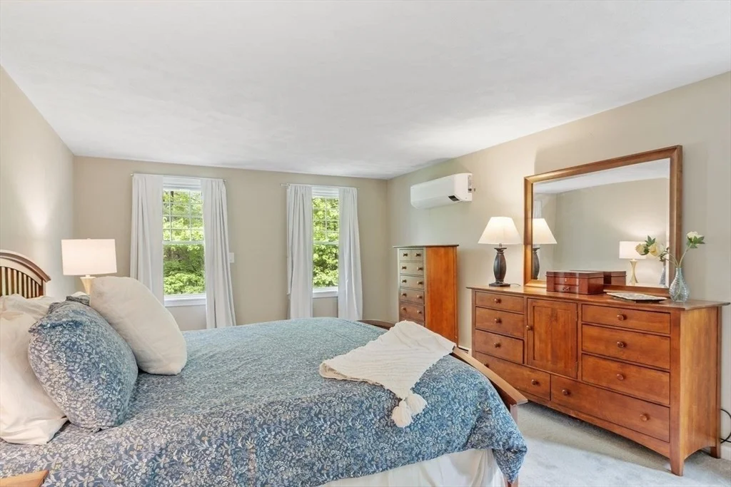 Photo of 163 Candlestick Road