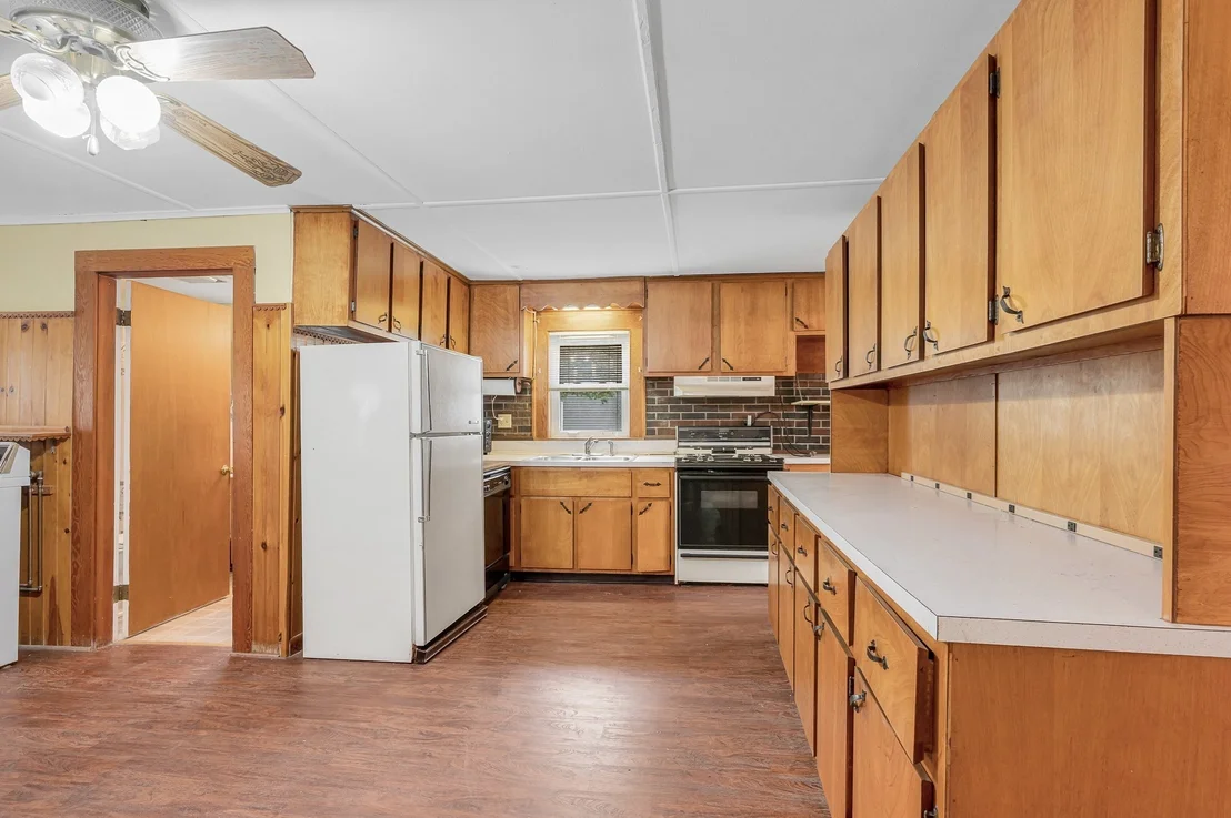 Photo of 114 Old Meadow Rd