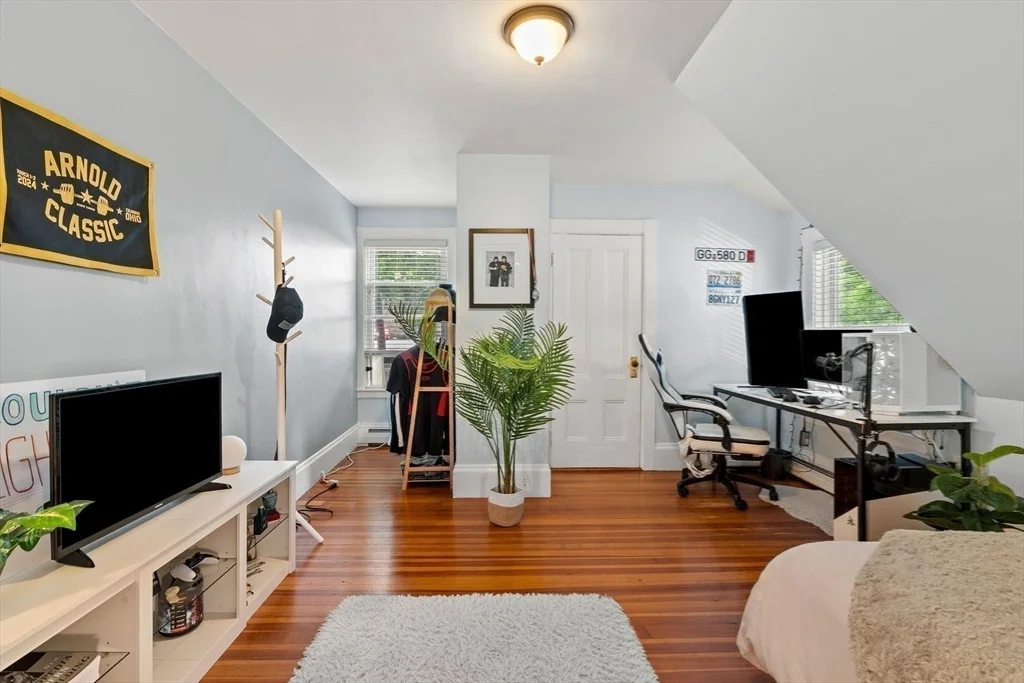 Photo of 9 Sheridan Road
