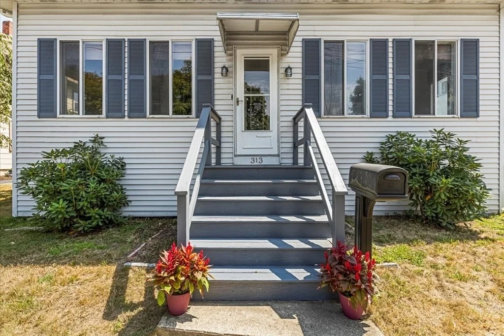Photo of 313 Main