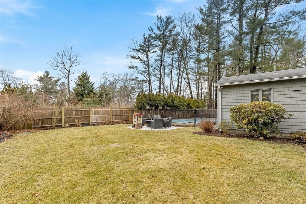 Photo of 75 Pine Haven Circle