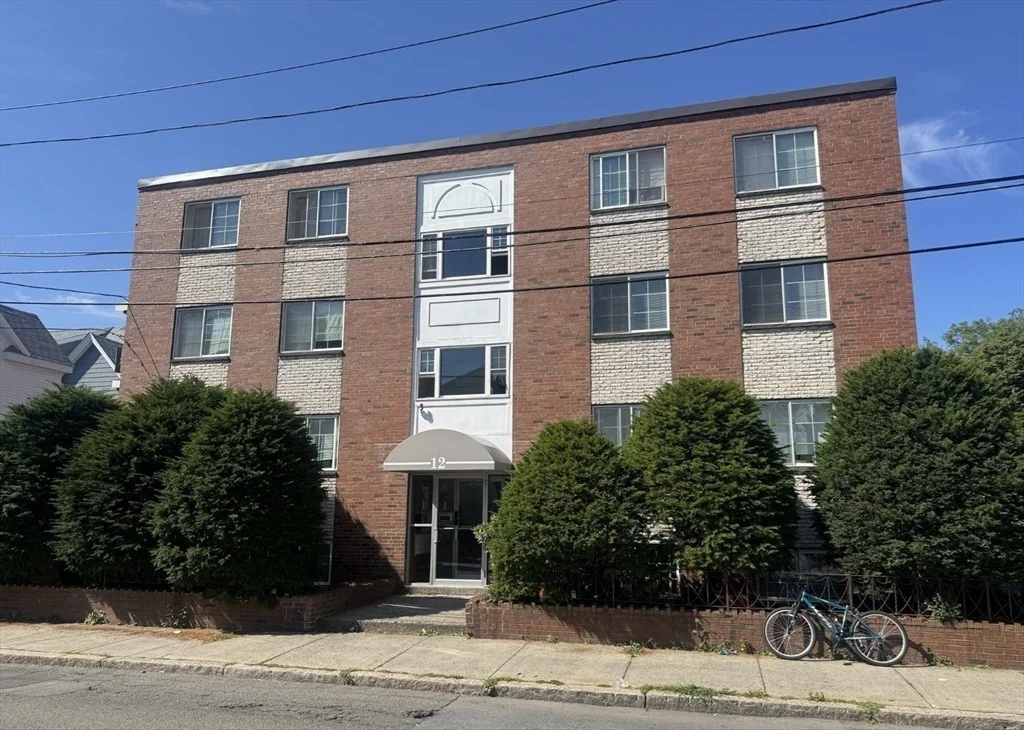 Photo of Unit 25 at 21 Staples Ave