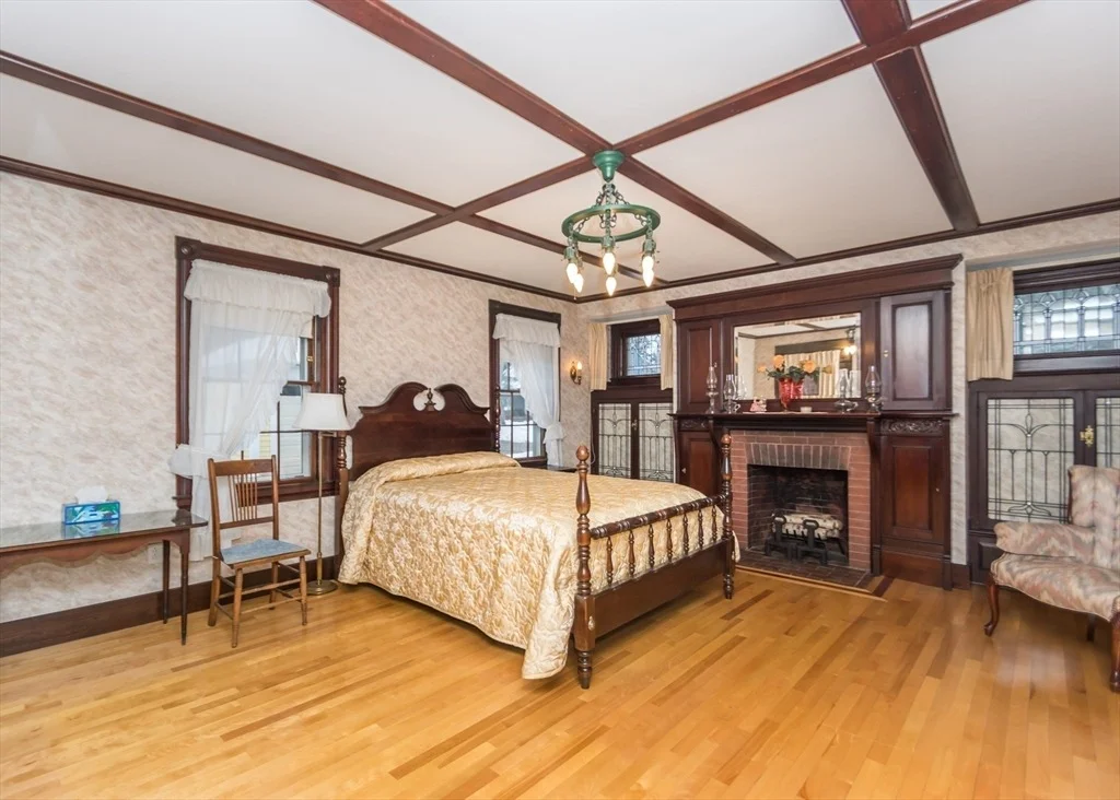 Photo of 326 Bacon Street