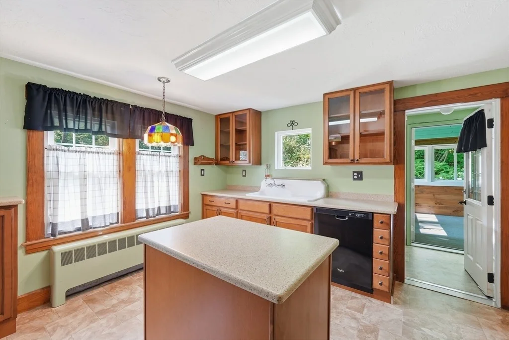 Photo of 43 Birches Rd
