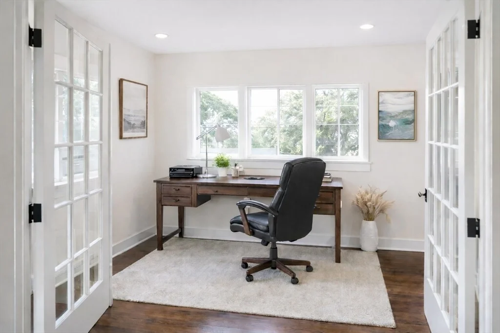 Photo of 281 Forest St