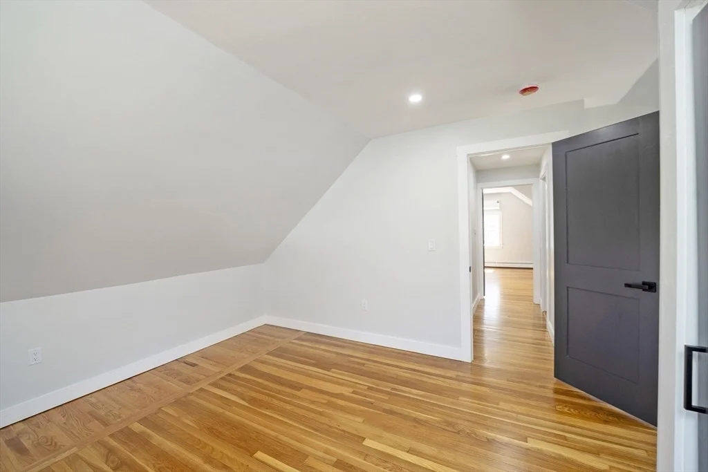 Photo of 5 Howard Street