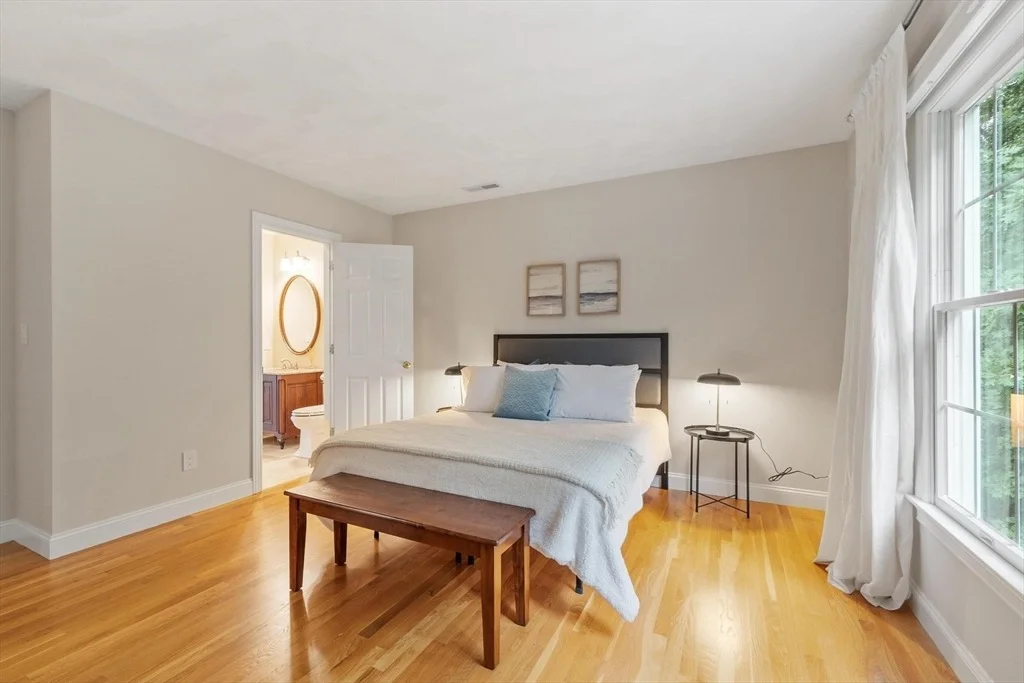 Photo of 33 Nutmeg Ln