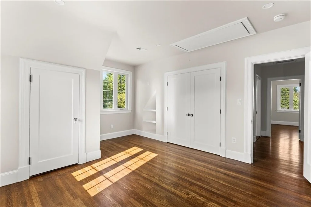 Photo of 8 Chilton Rd