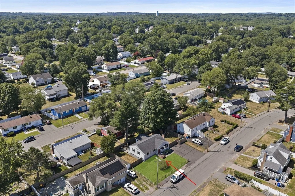 Photo of 33 Bartlett Rd