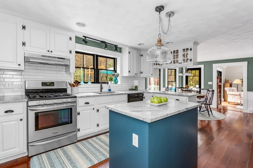 Photo of 8 Bubbling Brook Road