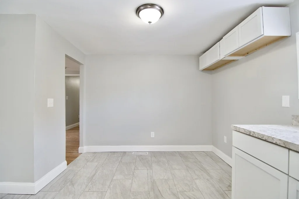Photo of 63 Bay St