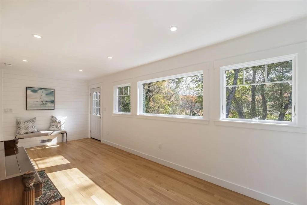 Photo of 10 Pilgrim Rd