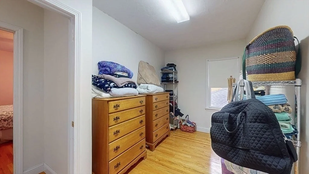 Photo of 7 Nevada Dr