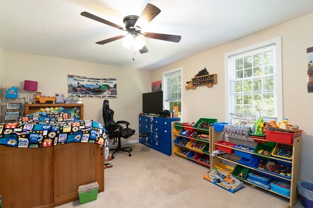 Photo of 632 Southbridge Road