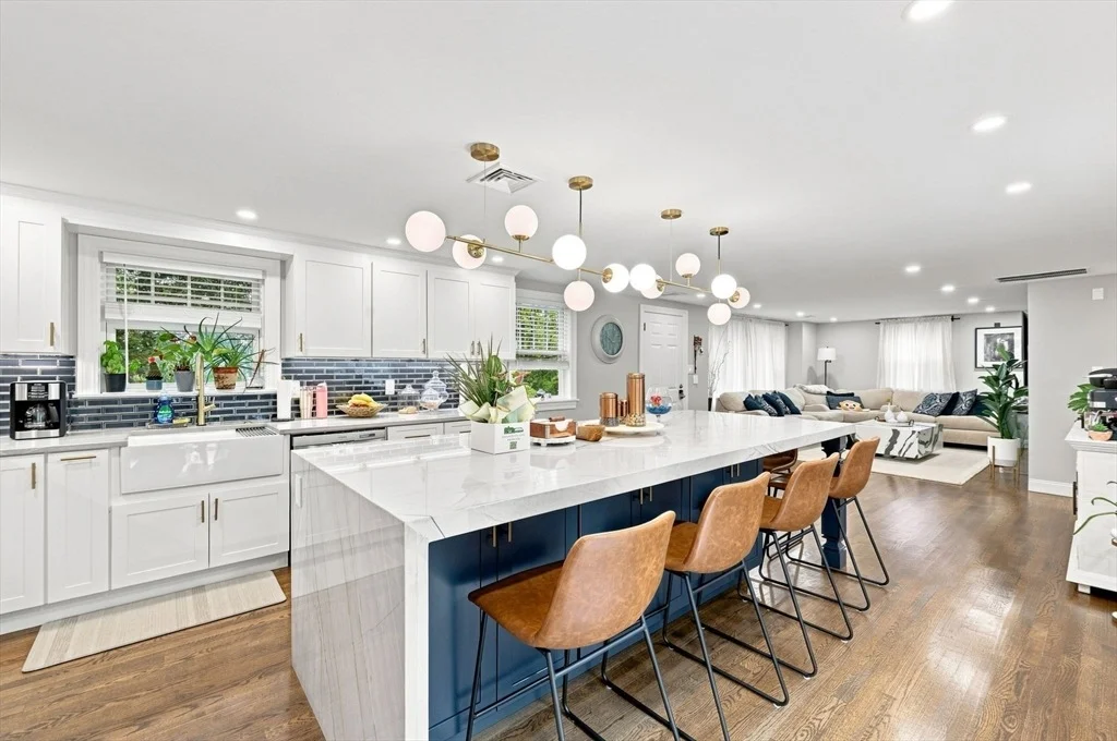 Photo of 161 Summer St