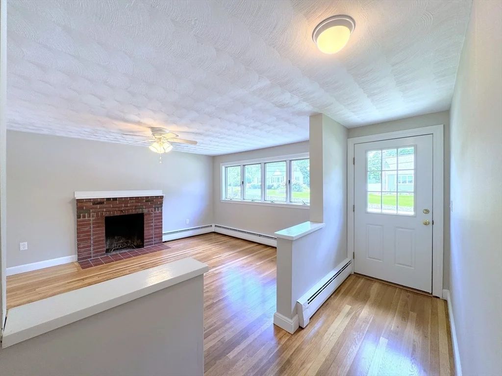 Photo of 6 Oak St