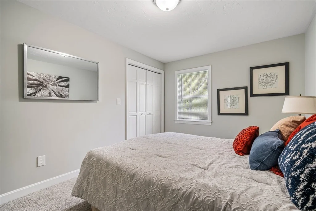 Photo of 118 Oakham Rd