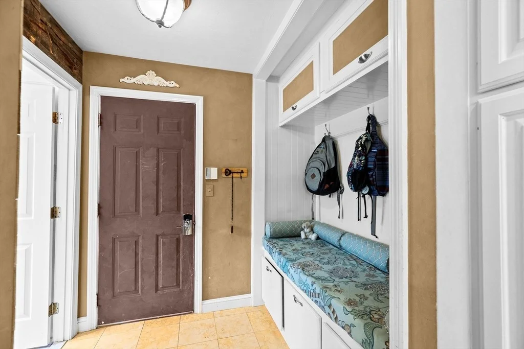 Photo of 130 Culloden Dr