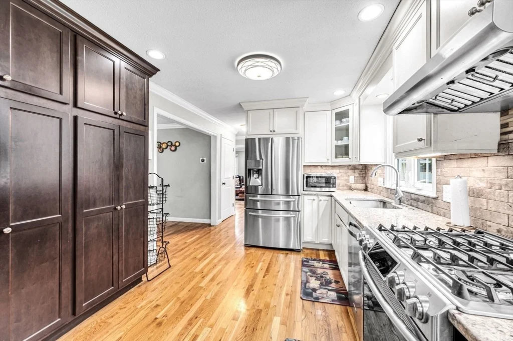 Photo of 18 Blokland Dr