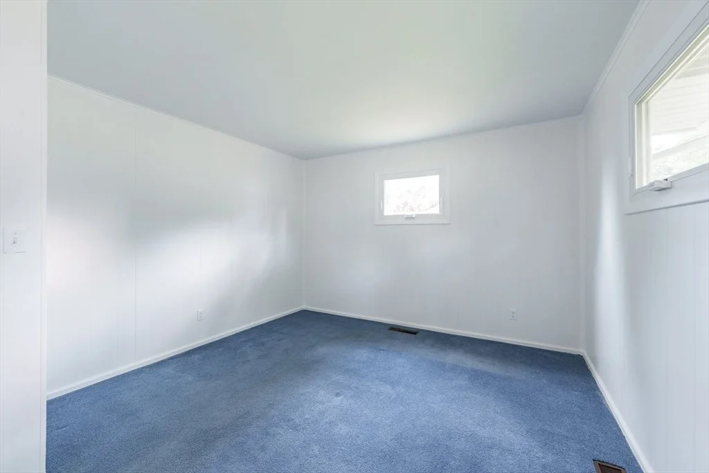 Photo of 24 Higgins St