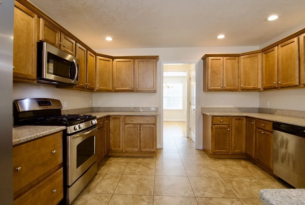 Photo of 114 Barrington Dr