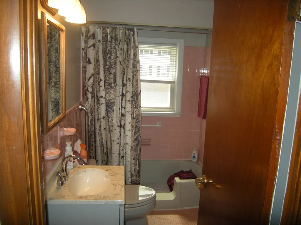Photo of 20 Curtis Road