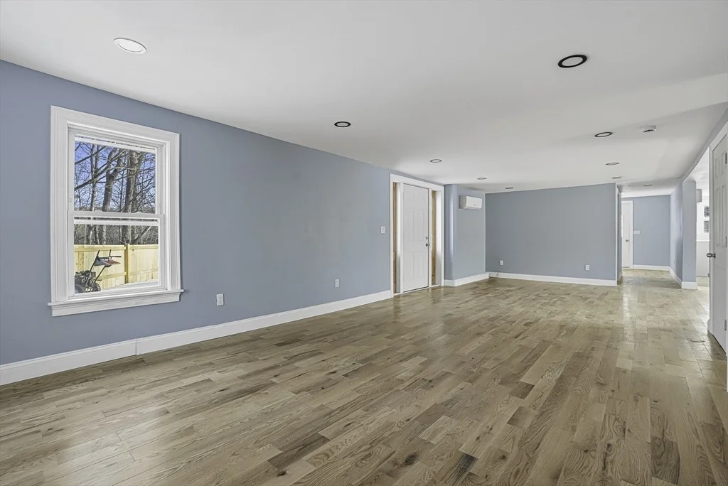 Photo of 140 Spring St