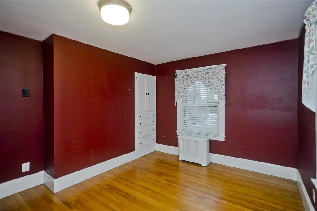 Photo of 29 Rhinebeck Ave